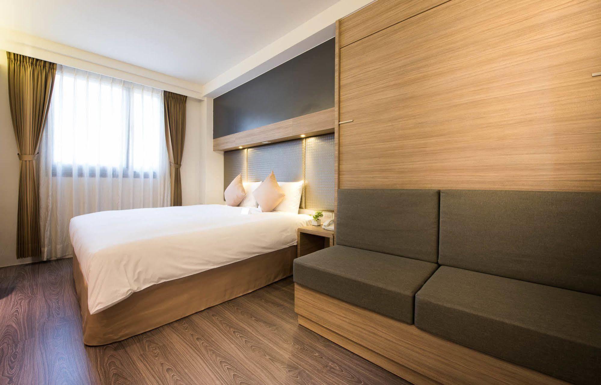 Shin Yuan Park Hotel Hsinchu City Exterior photo